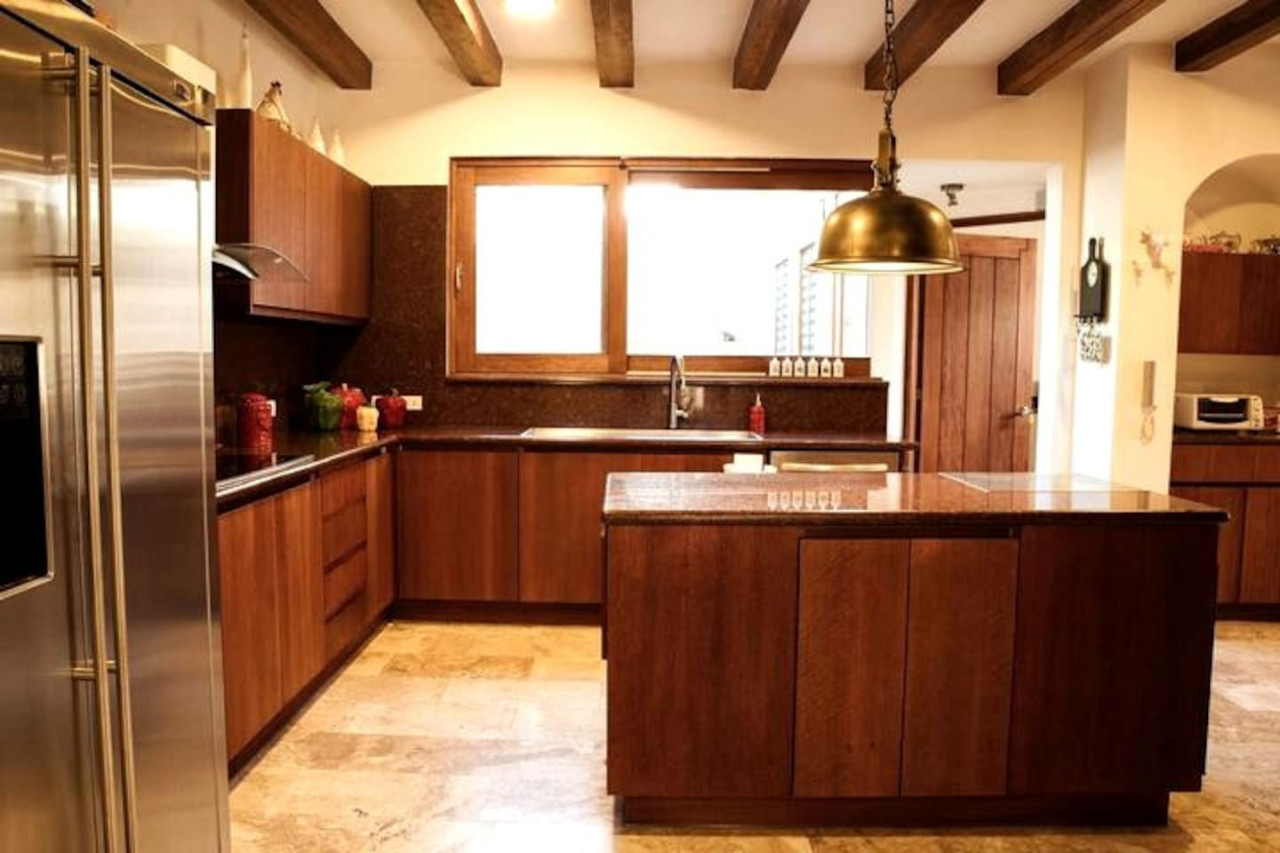 Luxury Casa Guayllabamba - BBQ Jacuzzi Gym Piscina - Quito