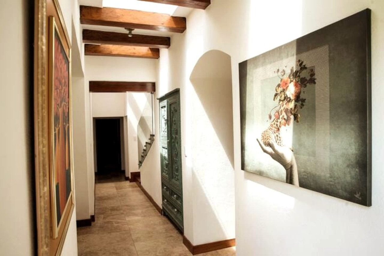 luxury-casa-guayllabamba-bbq-jacuzzi-gym-piscina/