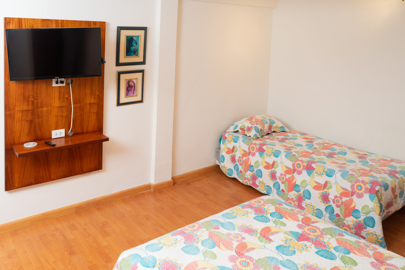 Luxury Casa Guayllabamba - BBQ Jacuzzi Gym Piscina - Quito