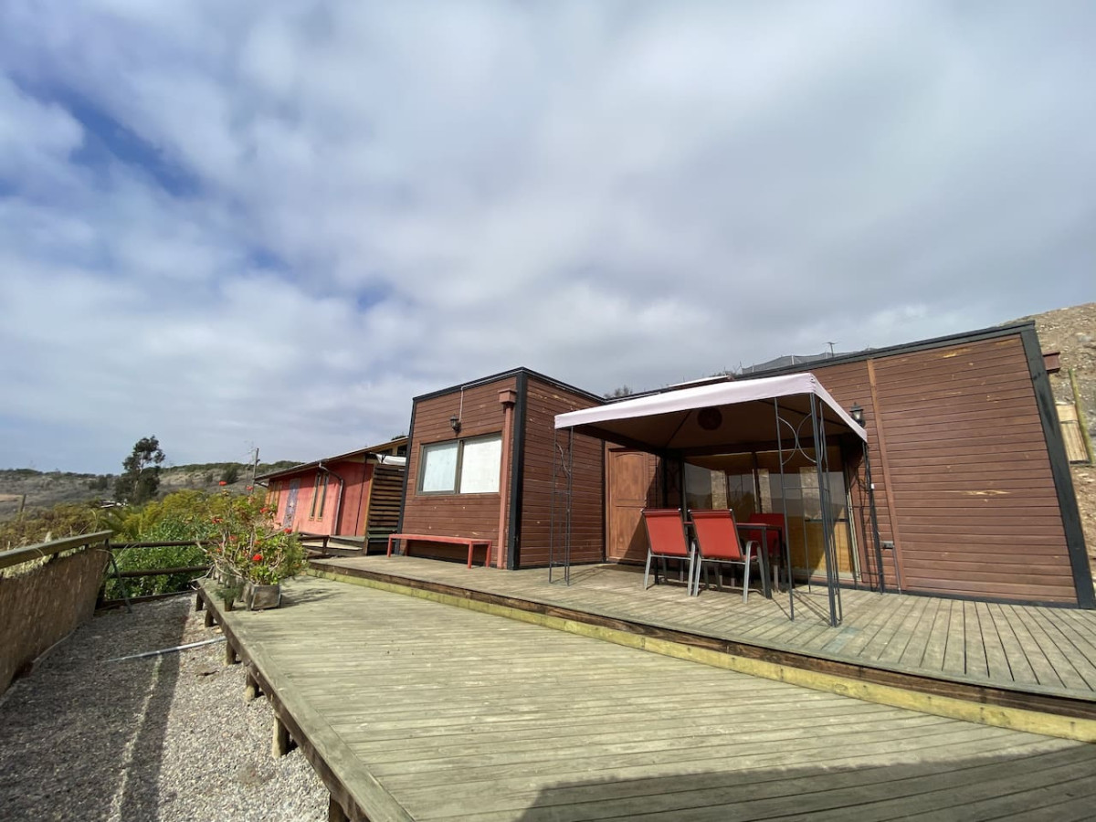 girasol-cabin-or-bbq-kitchen-parking-and-shared-pool/