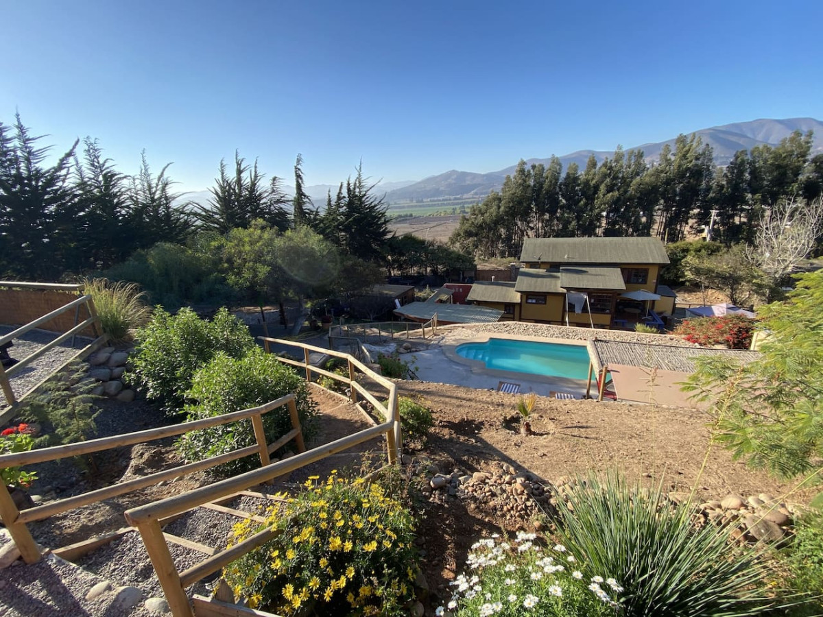 girasol-cabin-or-bbq-kitchen-parking-and-shared-pool/