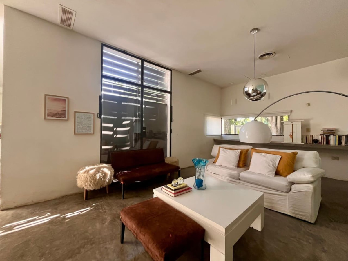 country-house-mediterranean-with-pool/