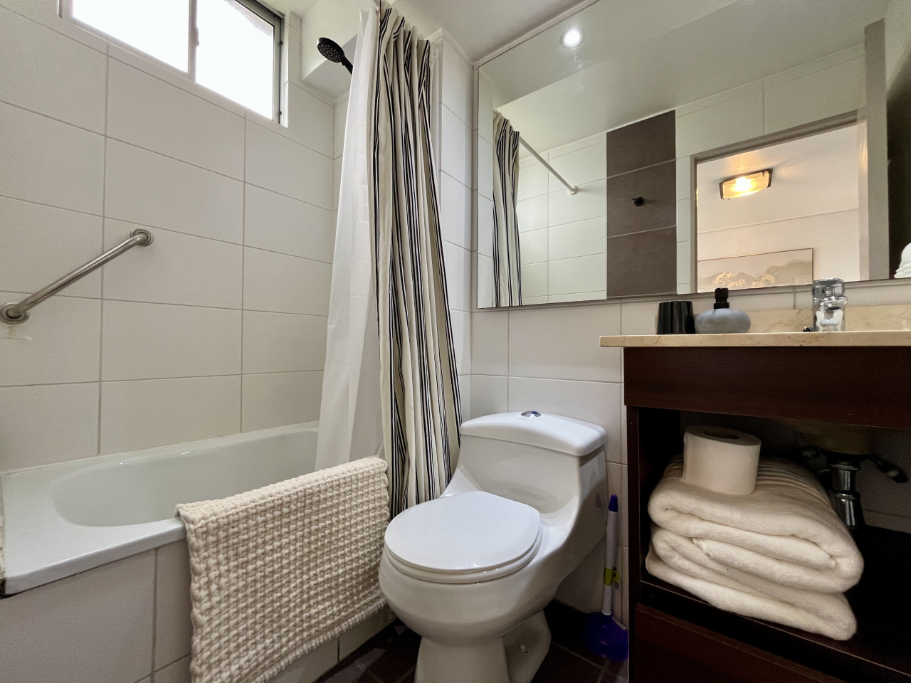 Luminous Bellavista Sector 5|Laundry Parking Wifi