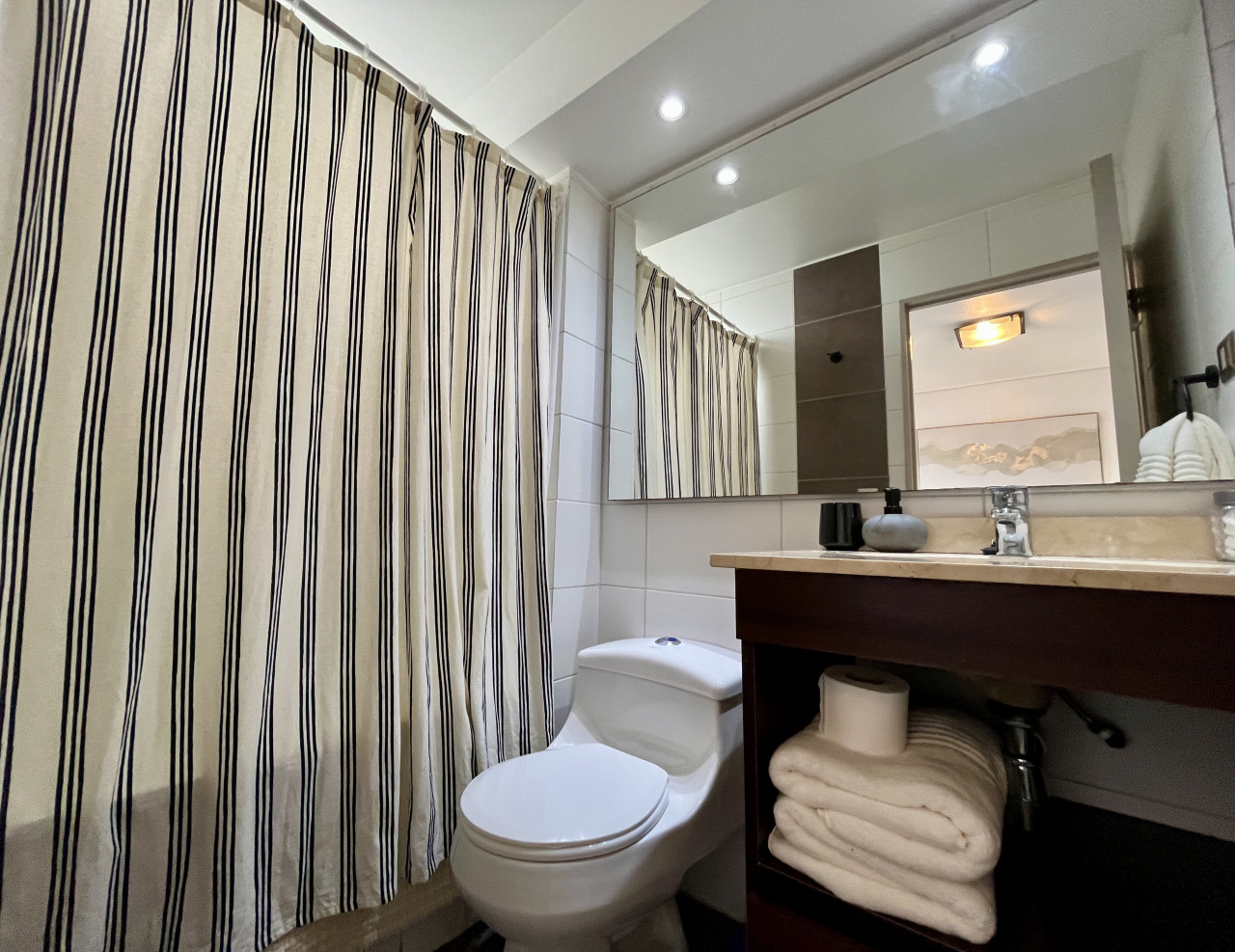 Luminous Bellavista Sector 5|Laundry Parking Wifi