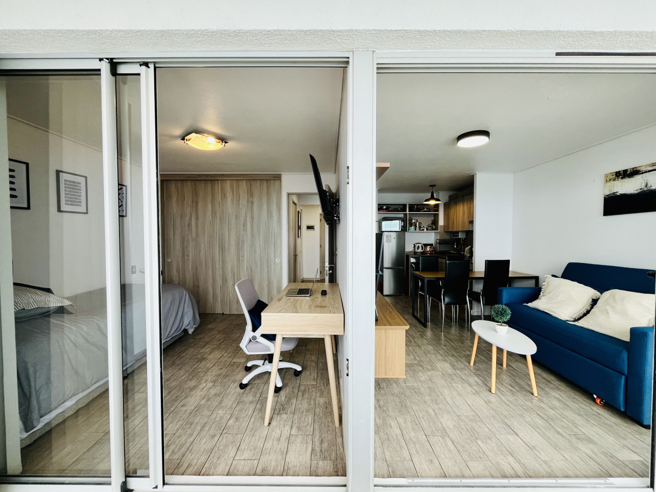 Luminous Bellavista Sector 5|Laundry Parking Wifi