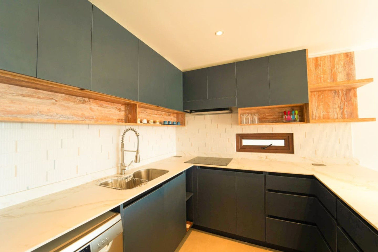 luxury-house-playa-hermosa-or-bbq-jacuzzi-parking-wifi/