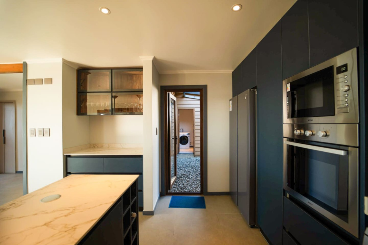 luxury-house-playa-hermosa-or-bbq-jacuzzi-parking-wifi/