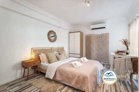 BnB Homes Elegant Apartment from the beach