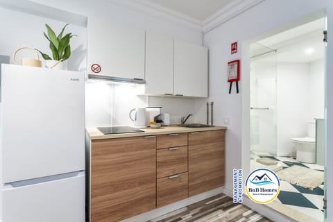 BnB Homes Elegant Apartment from the beach