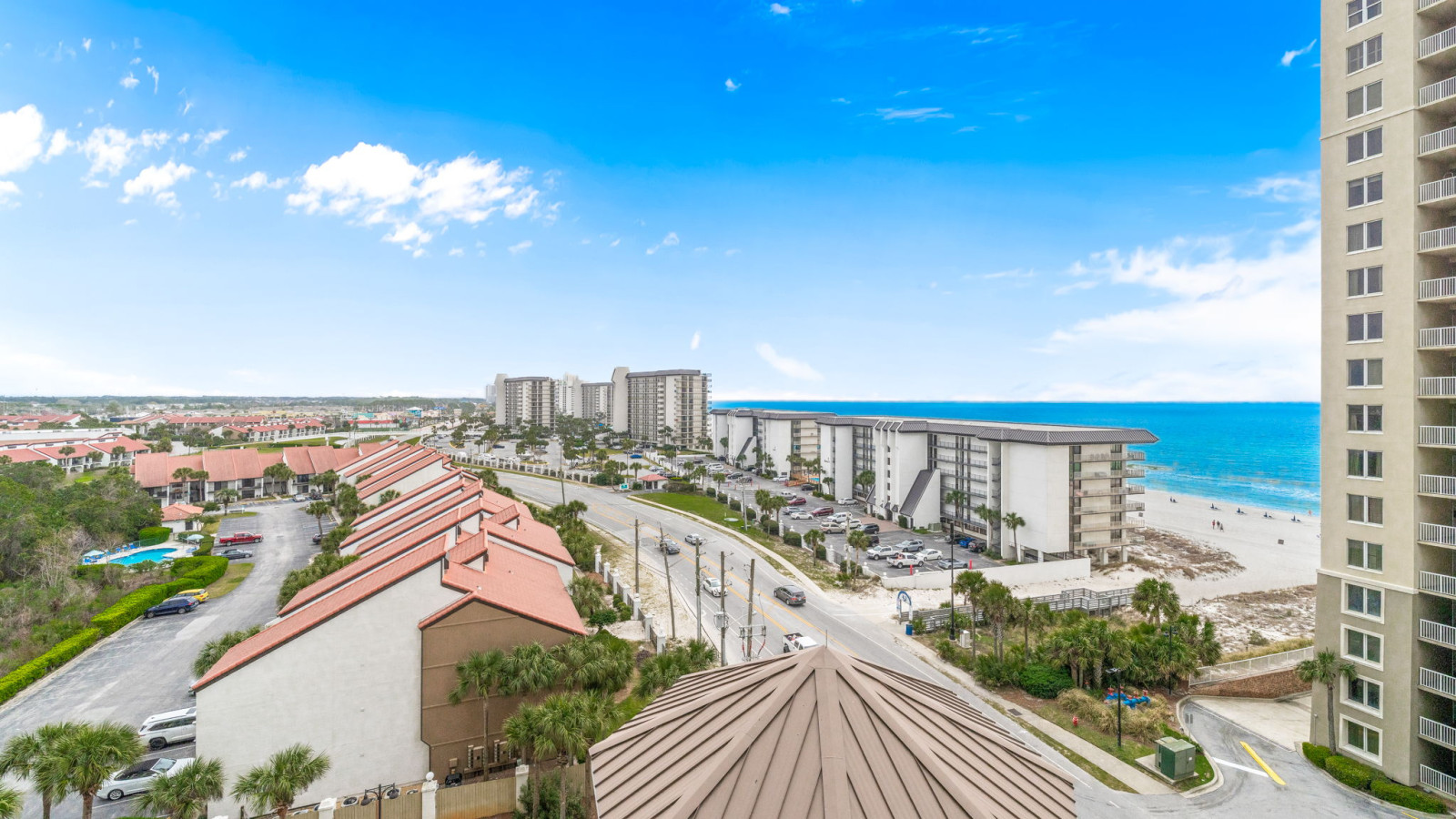 grand-panama-t2-303-pet-friendly-pool-close2beach/