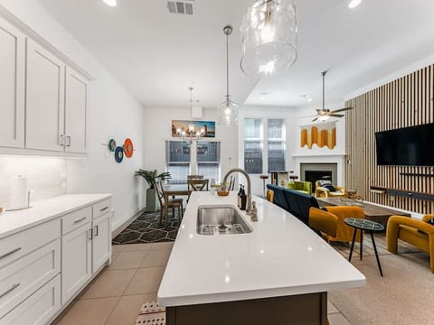 A1 Pad | Arcade Fun | EV Charger | Lux Amenities