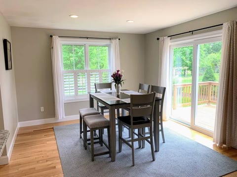 Young House, Central AC, 2 Car Garage, 3BR 2.5BA