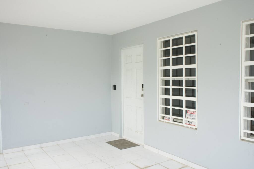 hillside-oasis-with-private-pool-and-mountain-views/