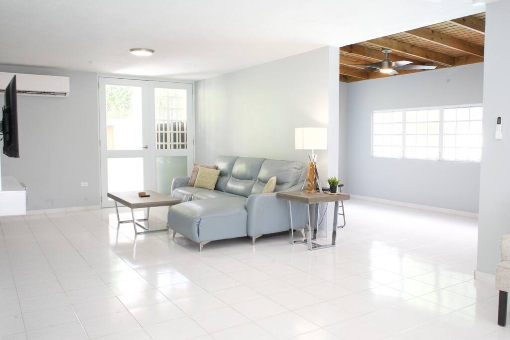 hillside-oasis-with-private-pool-and-mountain-views/