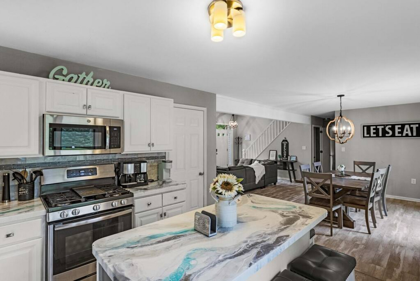 lakefront-stay-w-sauna-games-and-jacuzzi/