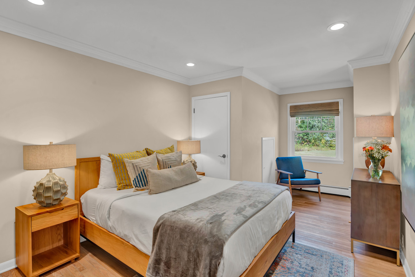 Welcome to Queen Bedroom 2 — cozy, charming, and perfect for a peaceful night's rest. With a comfy queen-sized bed, it’s your personal retreat.