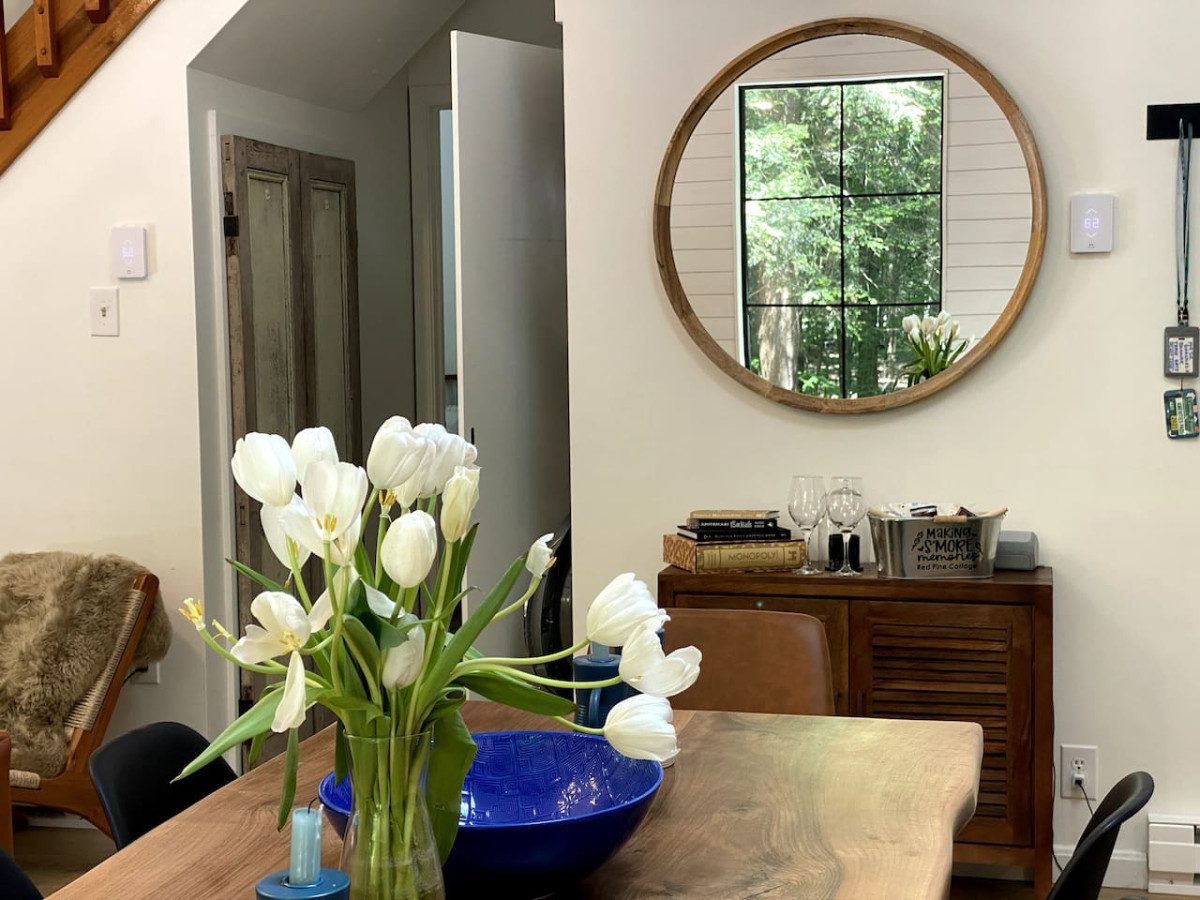 Extraordinary Cozy Cabin Escape w/Wood Fired Spa - Blakeslee