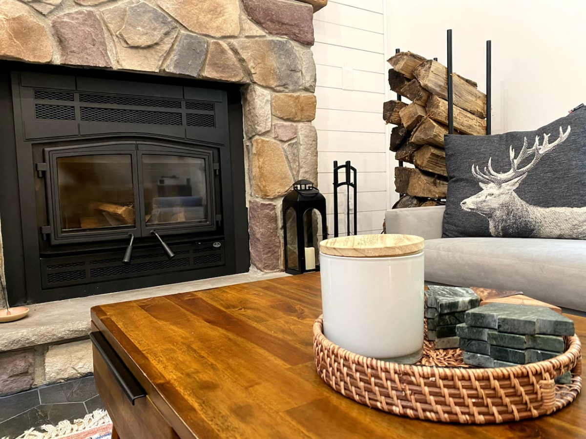 Extraordinary Cozy Cabin Escape w/Wood Fired Spa - Blakeslee