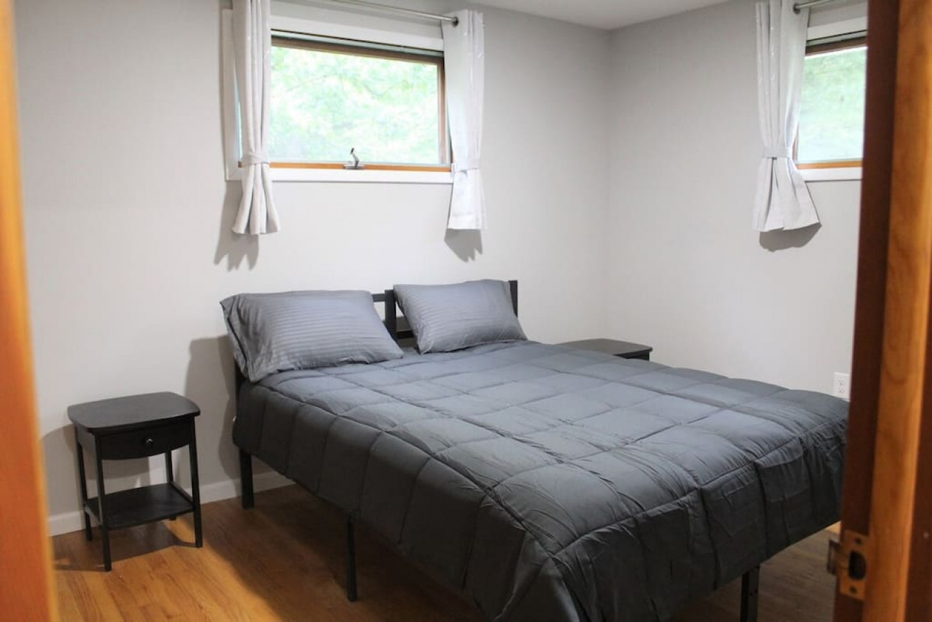 indoor-hot-tub-+-game-room-+-fire-pit-or-sleeps-8/