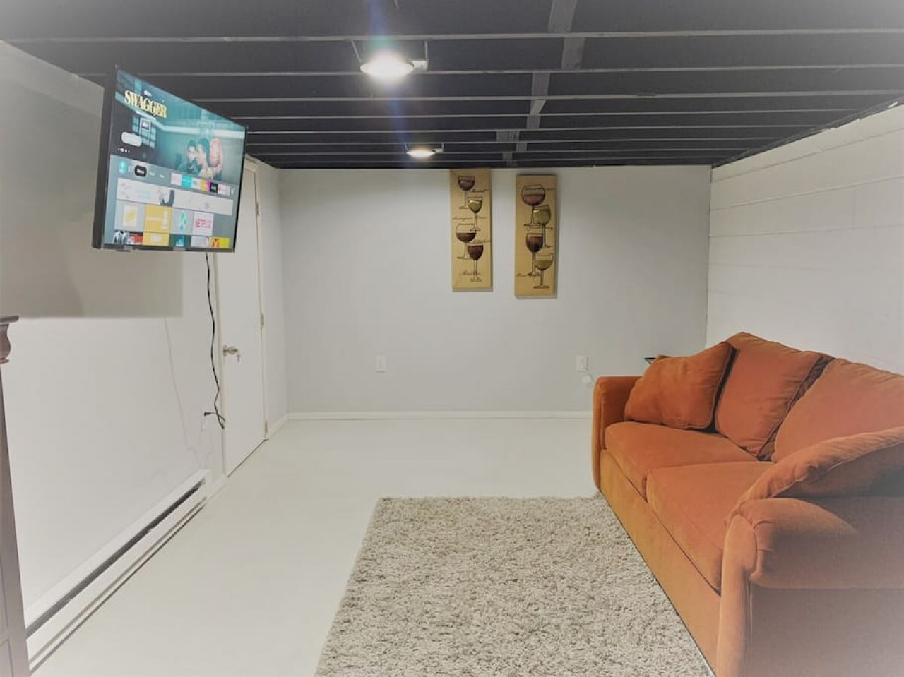 indoor-hot-tub-+-game-room-+-fire-pit-or-sleeps-8/