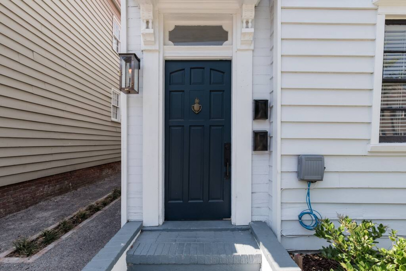 Historic 3BR with Back Patio & Near King Street - Charleston