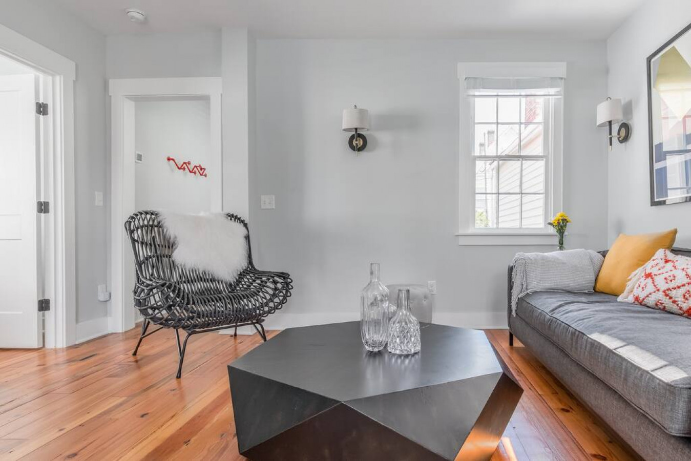 historic-3br-with-back-patio-and-near-king-street/