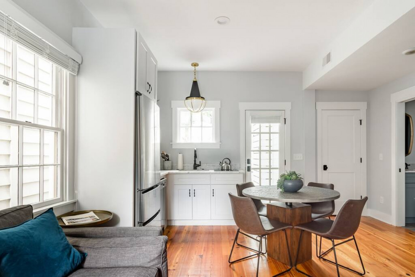 sleeps-16-or-pet-friendly-2-unit-w-backyard-oasis/