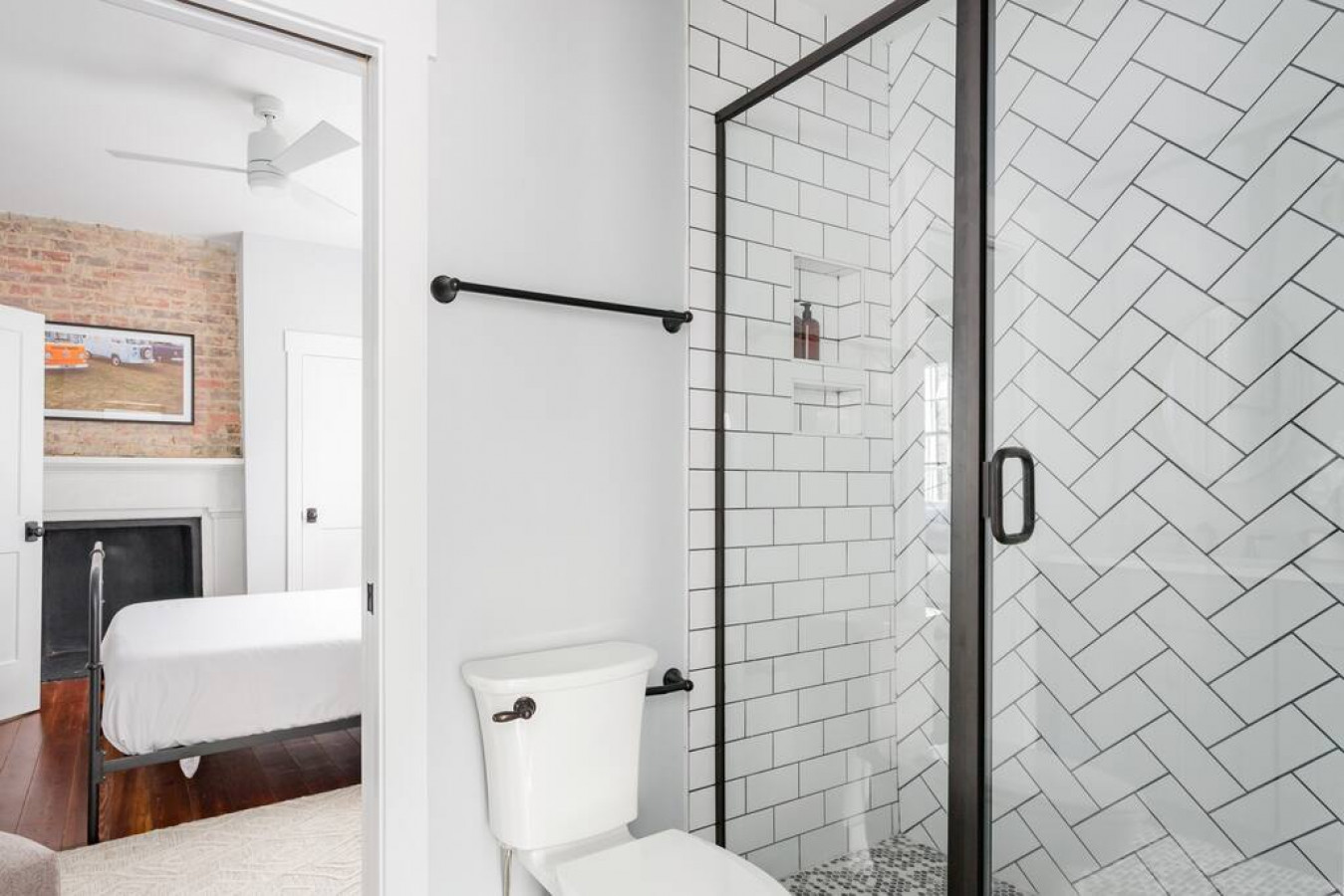 Sleeps 16 | Pet-Friendly 2-Unit w/ Backyard Oasis - Charleston