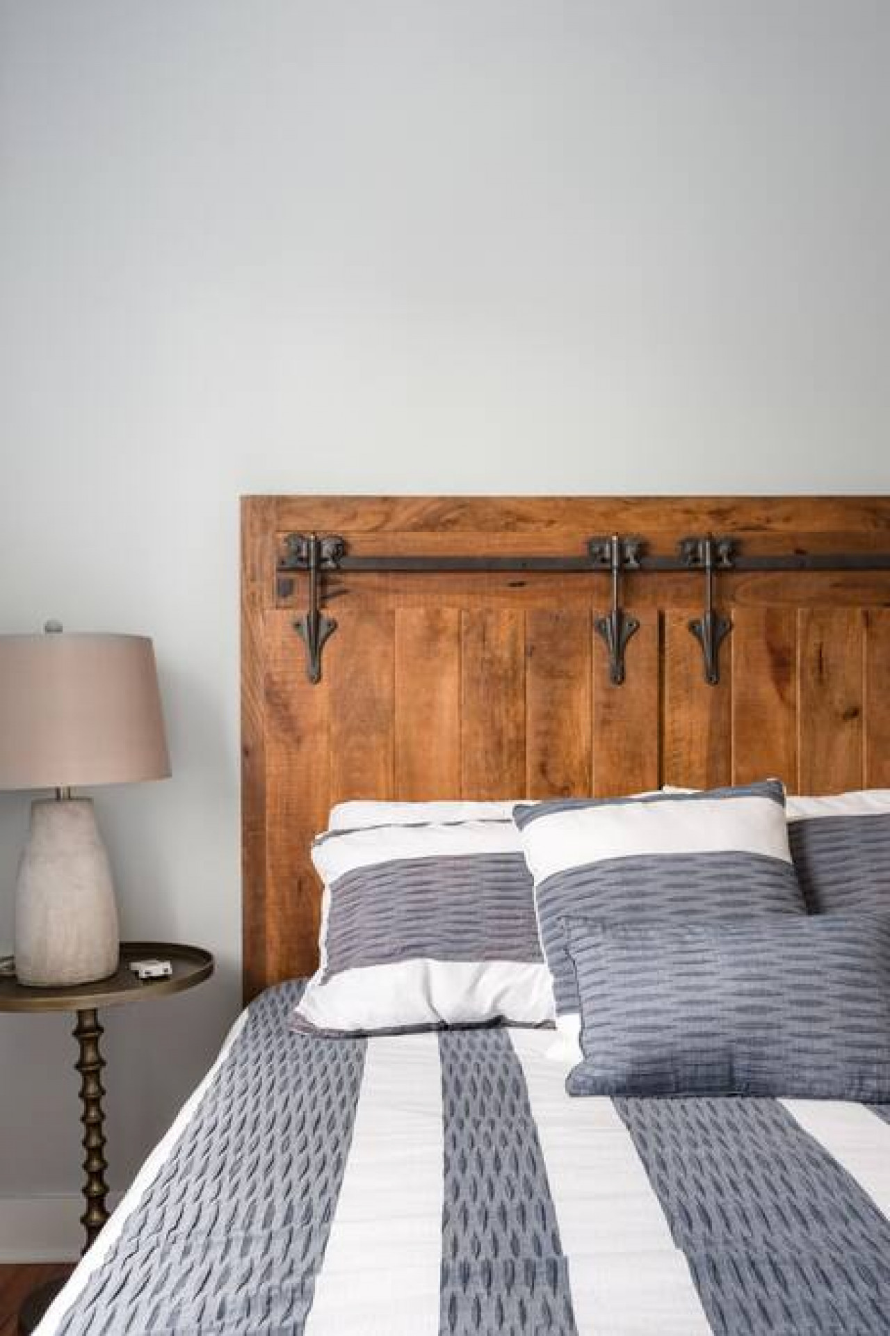 Sleeps 16 | Pet-Friendly 2-Unit w/ Backyard Oasis - Charleston