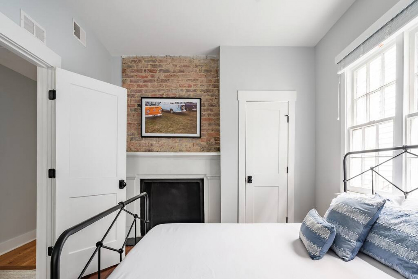 Sleeps 16 | Pet-Friendly 2-Unit w/ Backyard Oasis - Charleston