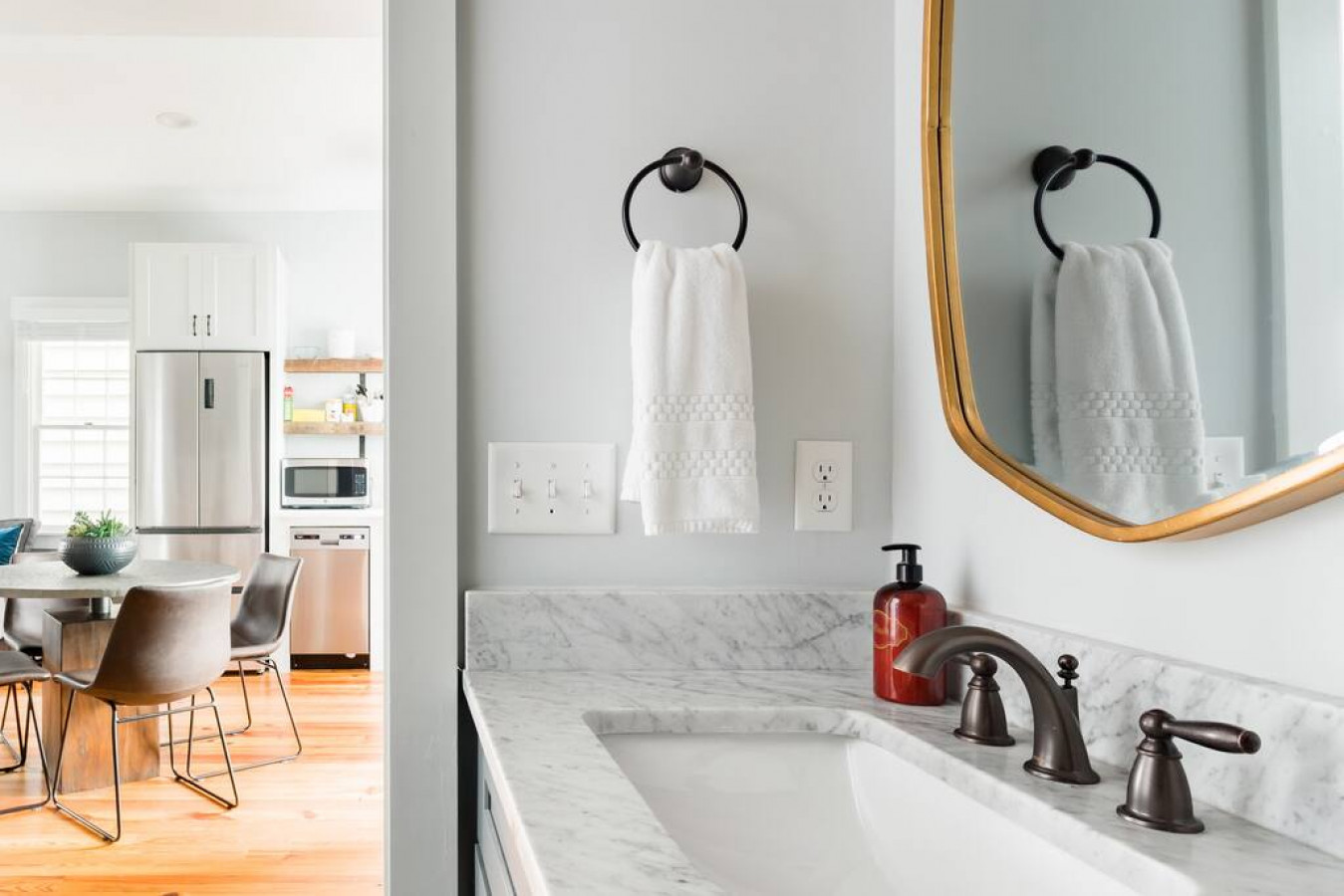 Sleeps 16 | Pet-Friendly 2-Unit w/ Backyard Oasis - Charleston