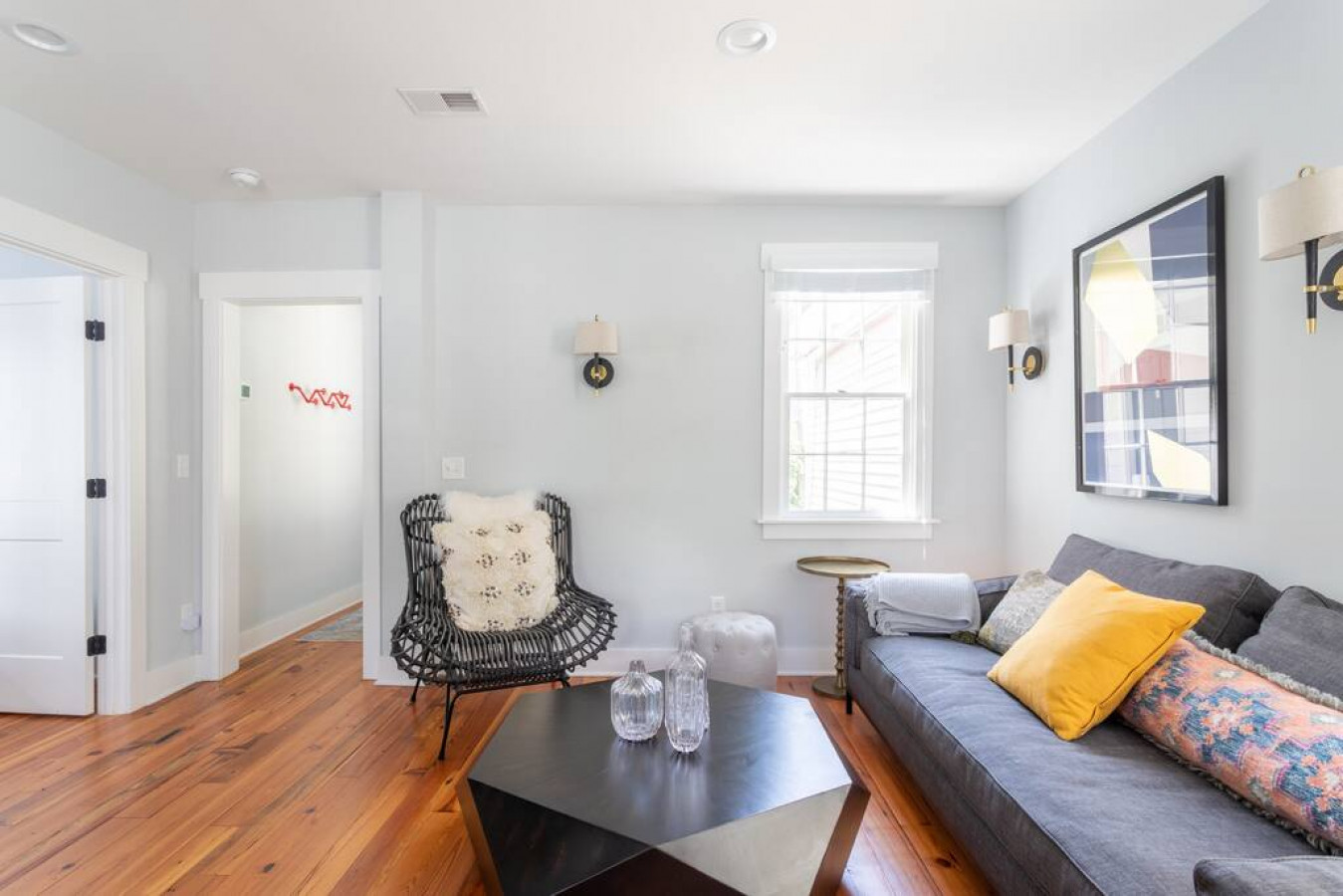 sleeps-16-or-pet-friendly-2-unit-w-backyard-oasis/