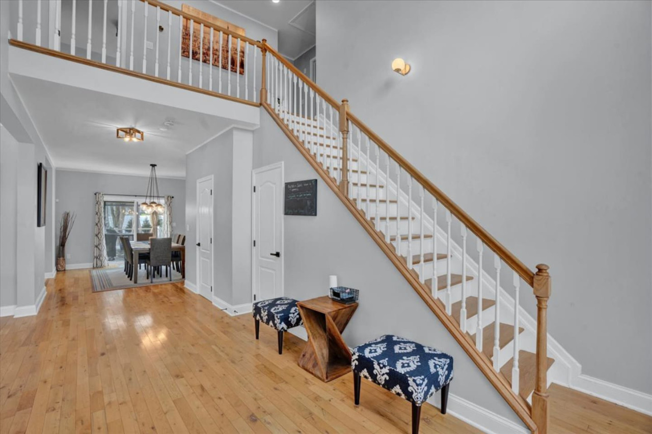 Cozy Getaway + Hot Tub, Games & Fire Pit - Pocono Summit