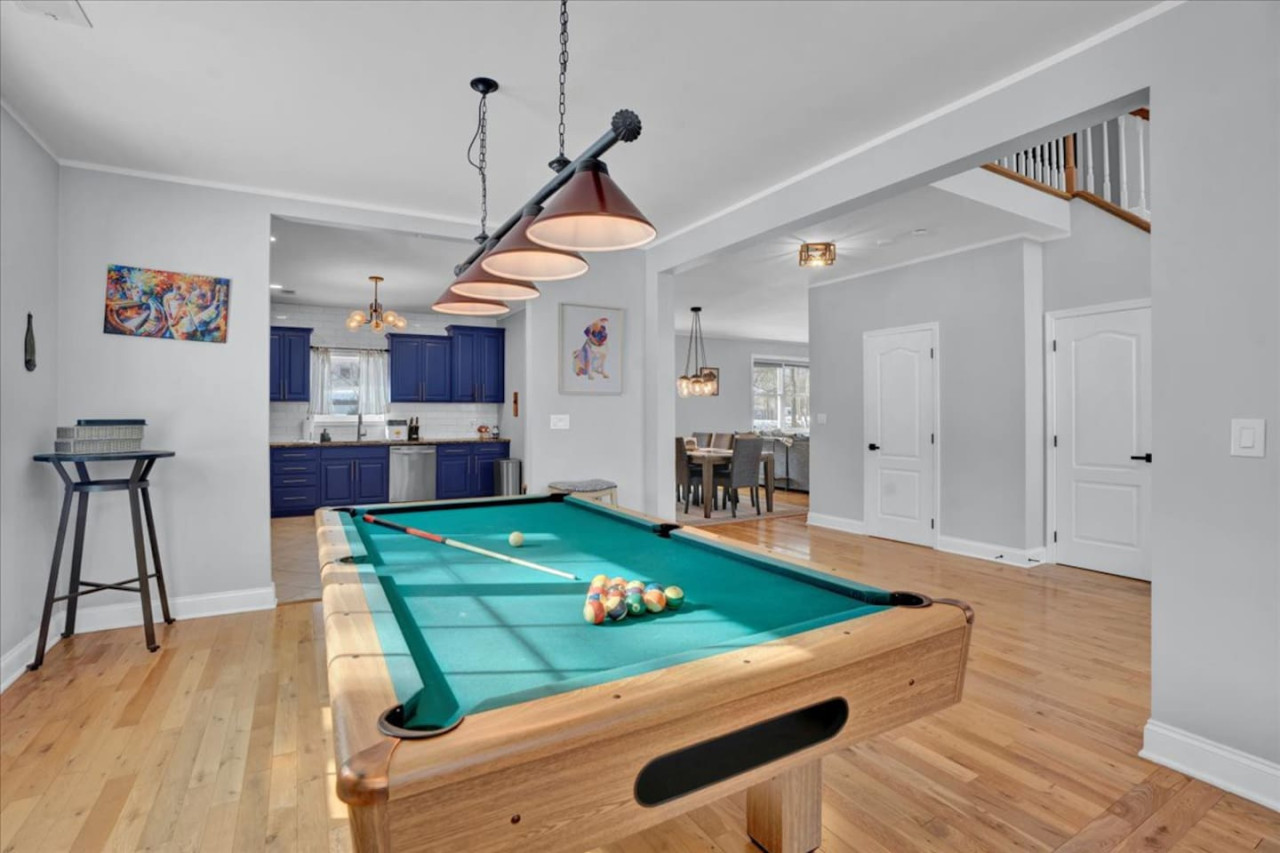 cozy-getaway-+-hot-tub-games-and-fire-pit/