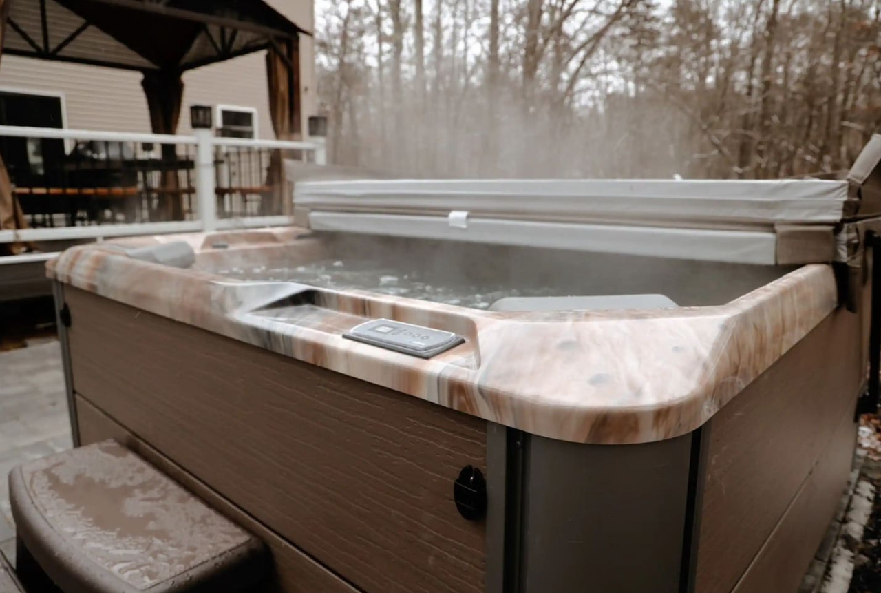 cozy-getaway-+-hot-tub-games-and-fire-pit/