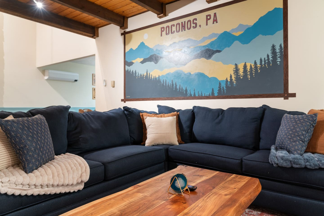 poconos-retreat-w-hot-tub-and-game-room/