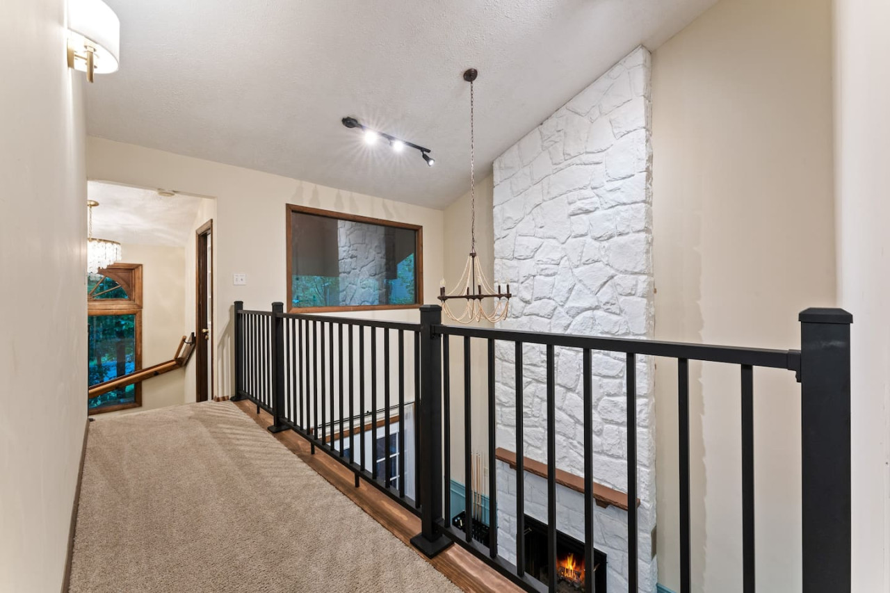 poconos-retreat-w-hot-tub-and-game-room/