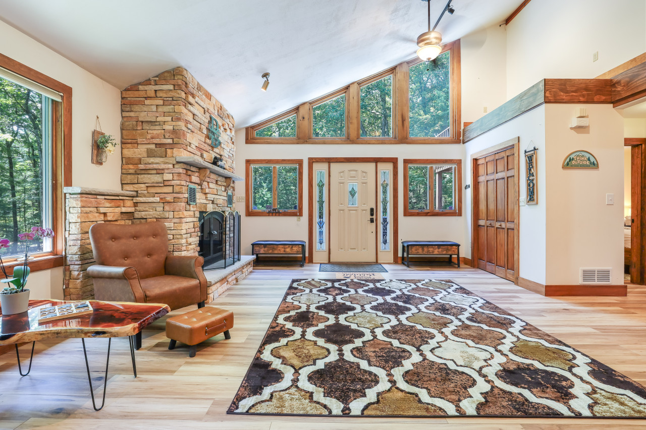 lazy-bear-lodge-resort/