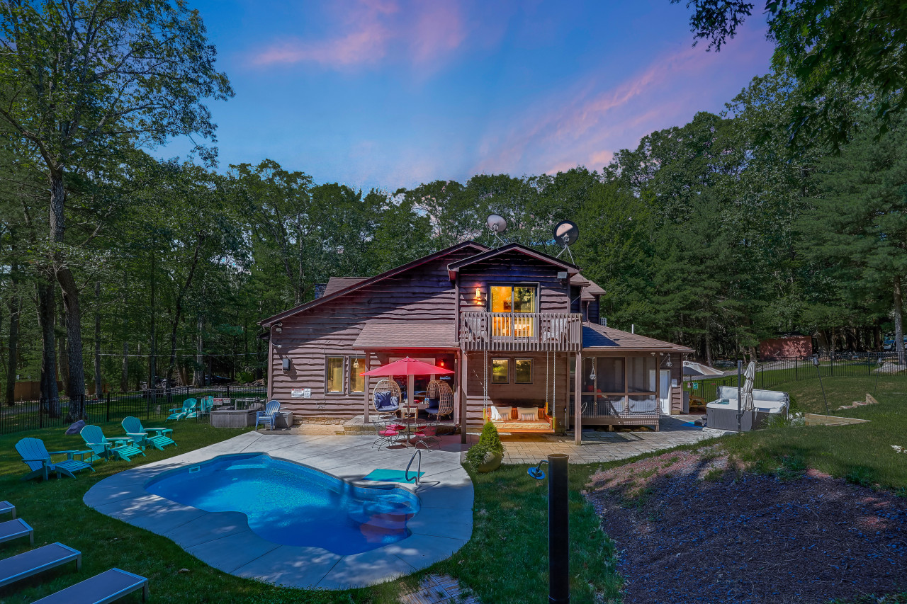 lazy-bear-lodge-resort/