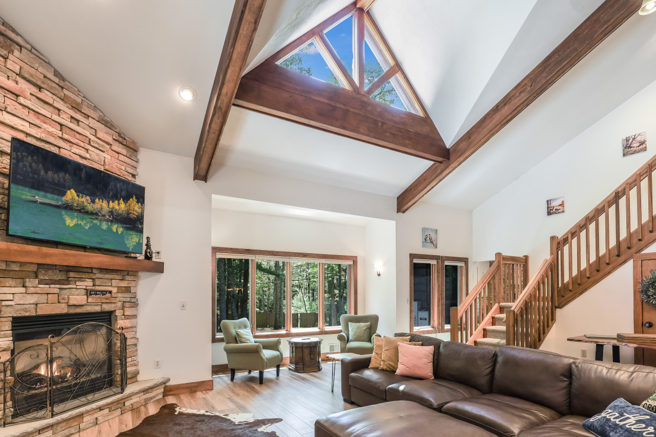 lazy-bear-lodge-resort/