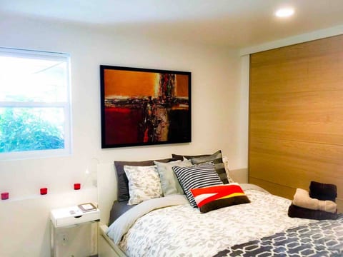 The MINIMALIST - Modern | Zen | Minimum Impact