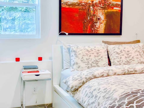 The MINIMALIST - Modern | Zen | Minimum Impact