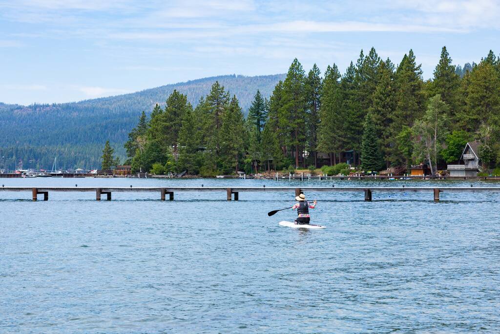 Enjoy beautiful Tahoe on our SUP available for your use. - Private Beach | Lakeside Luxe | Hike Kayak Paddle - Tahoe Vista