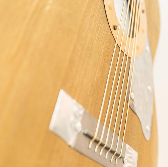 Music decor to enjoy your home away from home! - Private Beach | Lakeside Luxe | Hike Kayak Paddle - Tahoe Vista