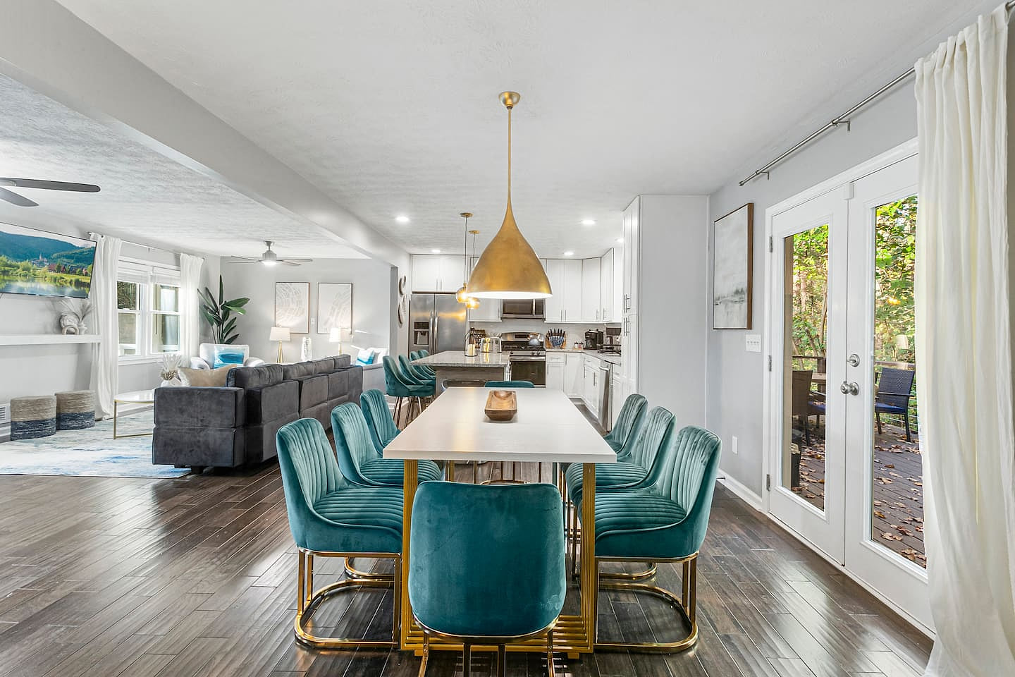 Marietta-pet friendly-Extended Stays Welcome