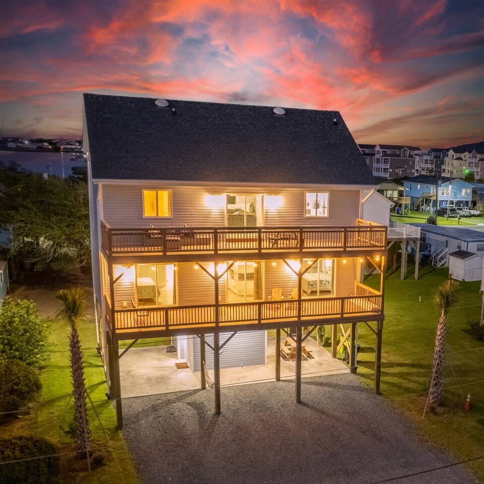 Annette's Cove - Surf City