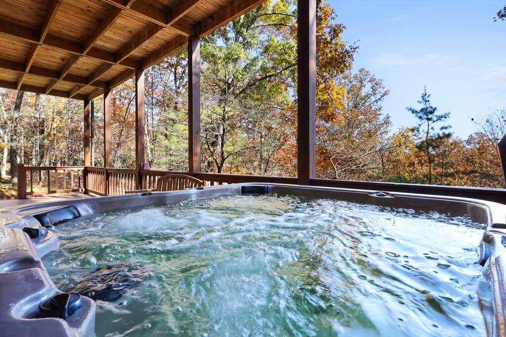 mountain-viewsorplaygroundornear-riverorpets-welcome!/