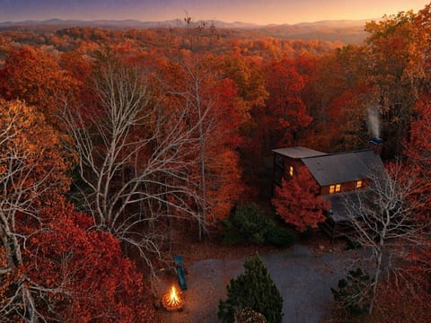 Mountain views|Playground|Near River|Pets welcome!
