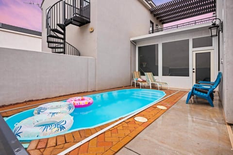 Private Pool | Water park/ lake side | 18+ guests