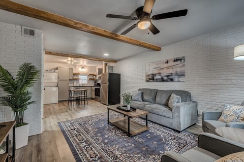 Near Boomer Lake & OSU - Relaxing Retreat